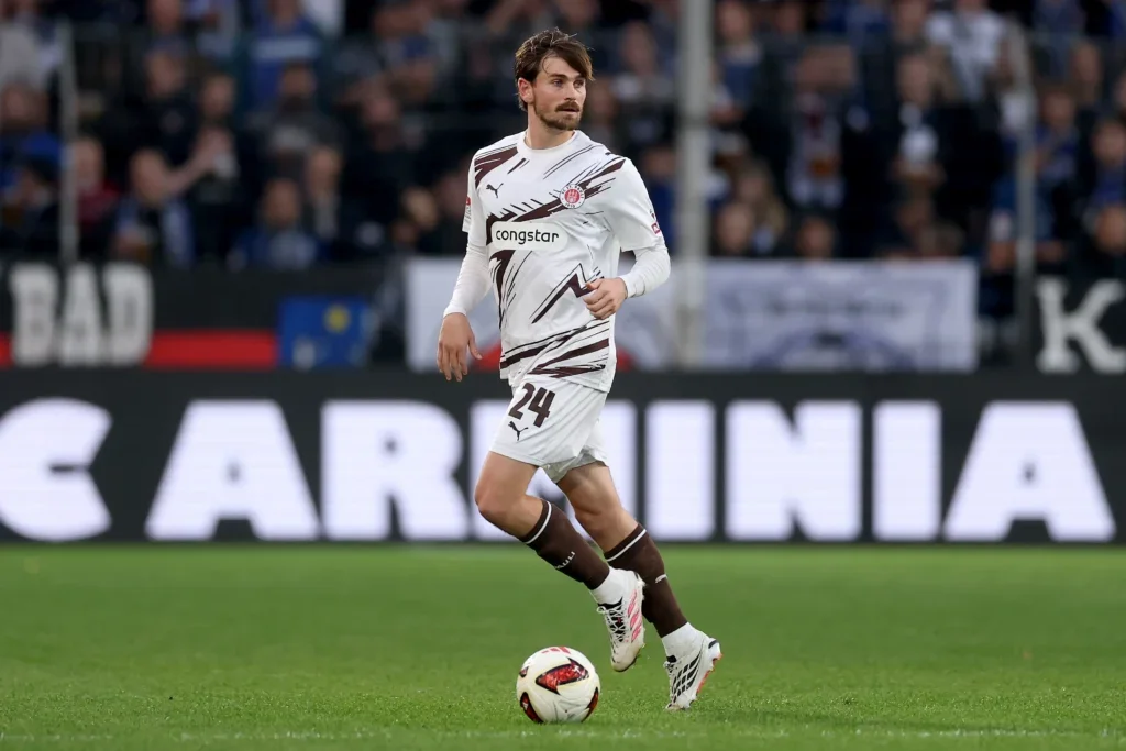 Connor Metcalfe's Rising Profile: German Clubs Eye Transfer Opportunities