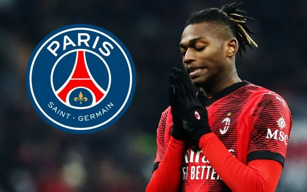 Milan Stands Firm on Leao's Price Amid PSG Interest
